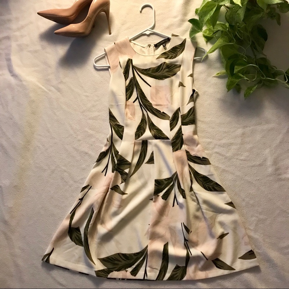 Dynamite clothing fit and flare floral print dress